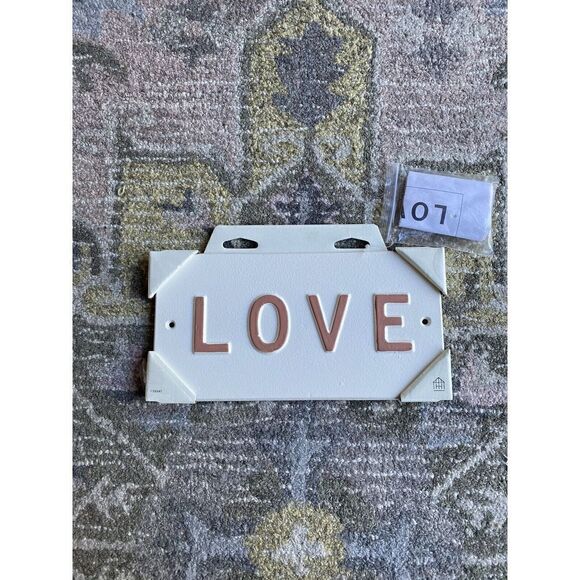 Hearth & Hand With Magnolia Love Sign Wall Decor.. 5” X 10” .. New - Picture 1 of 4
